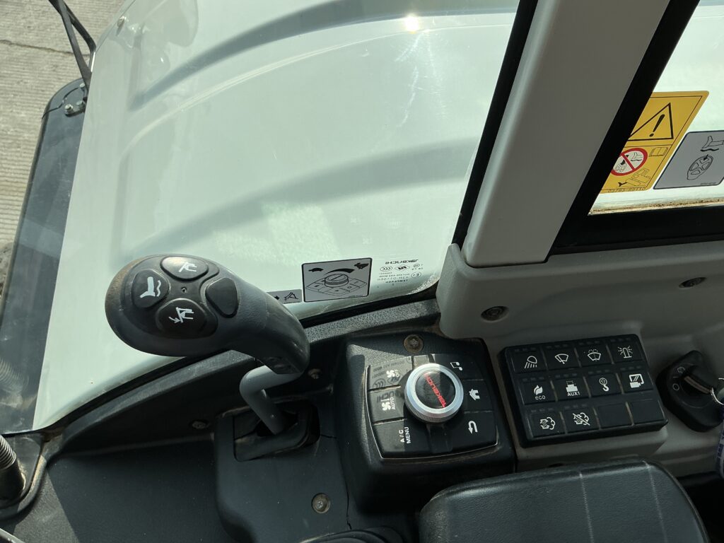 Takeuchi TB370 Digger (ST27254)