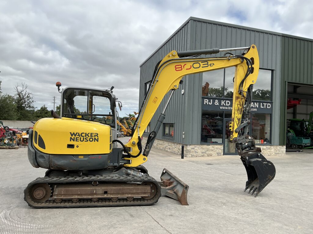 Wacker Neuson 8003-2 Digger (ST27037)