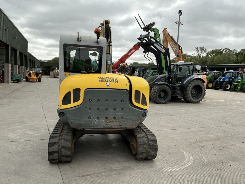 Wacker Neuson 8003-2 Digger (ST27037)