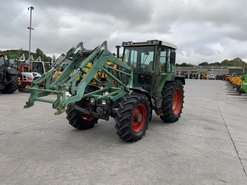 Fendt 395 GT Tool Carrier Tractor (ST25448)