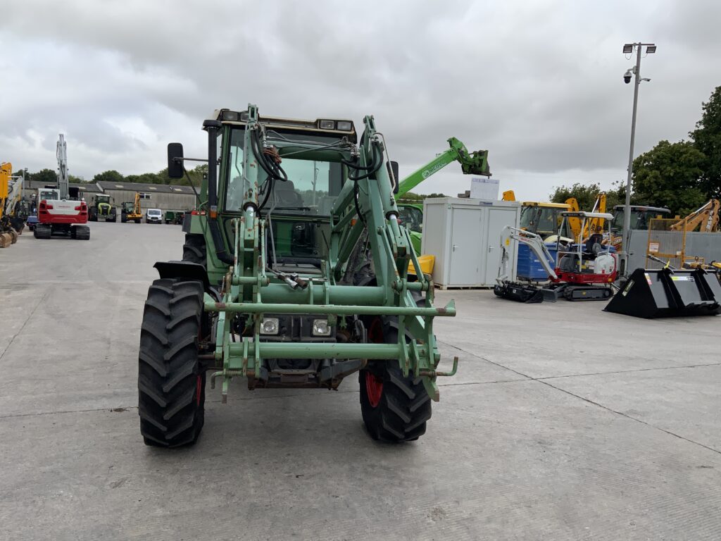 Fendt 395 GT Tool Carrier Tractor (ST25448)