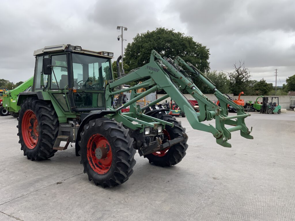 Fendt 395 GT Tool Carrier Tractor (ST25448)