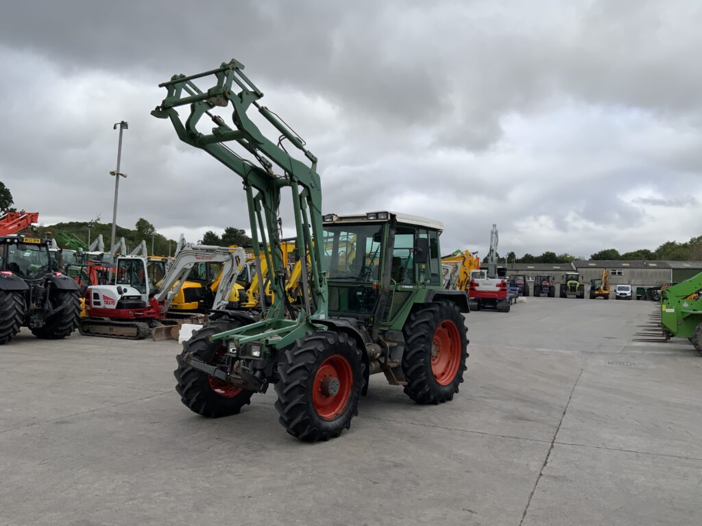 Fendt 395 GT Tool Carrier Tractor (ST25448)