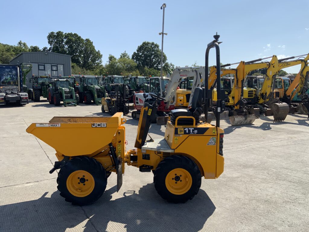 JCB 1 Tonne-2 Hi Tip Dumper (ST27094)