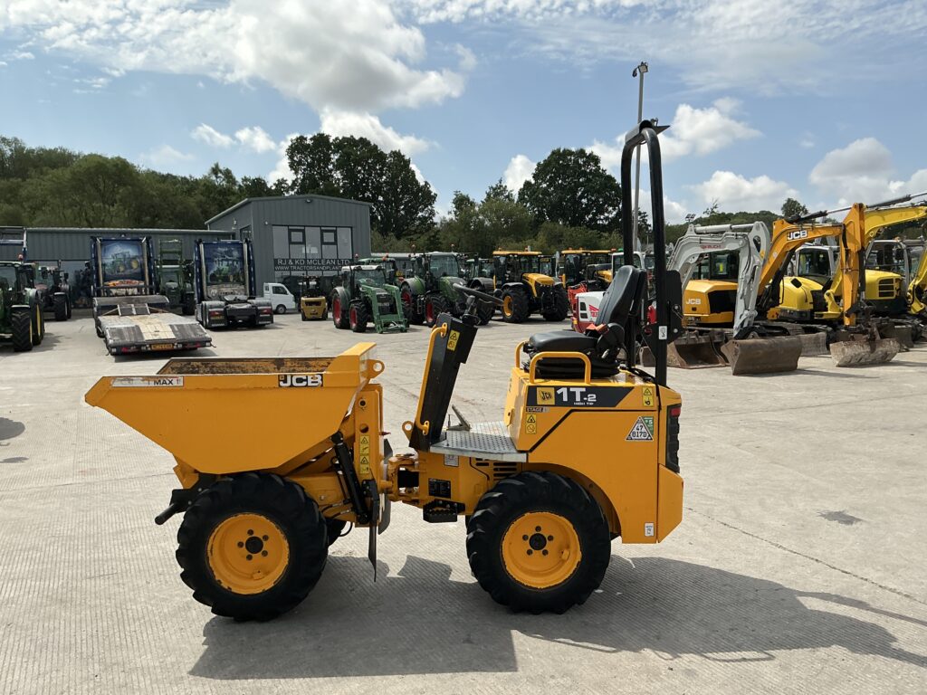 JCB 1 Tonne-2 Hi Tip Dumper (ST27105)