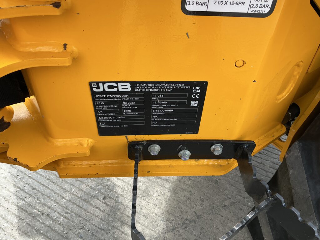 JCB 1 Tonne-2 Hi Tip Dumper (ST27105)