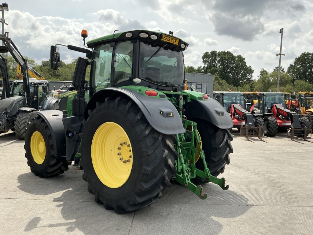 John Deere 6250R Tractor (ST27159)
