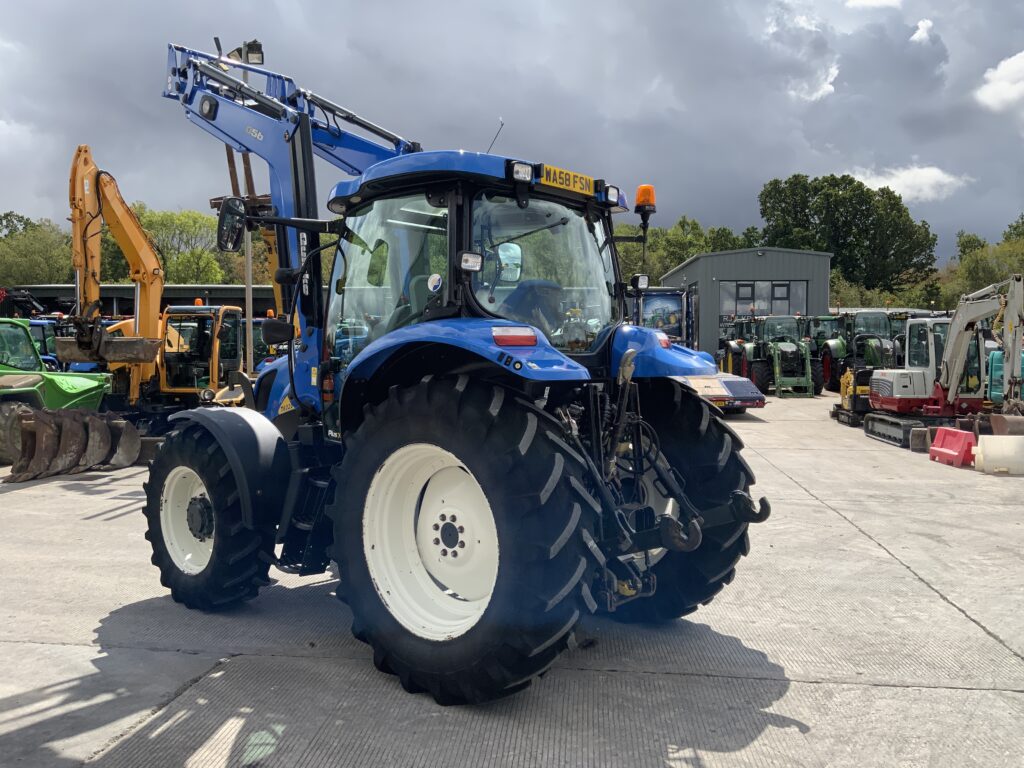 New Holland T6020 Tractor (ST27364)