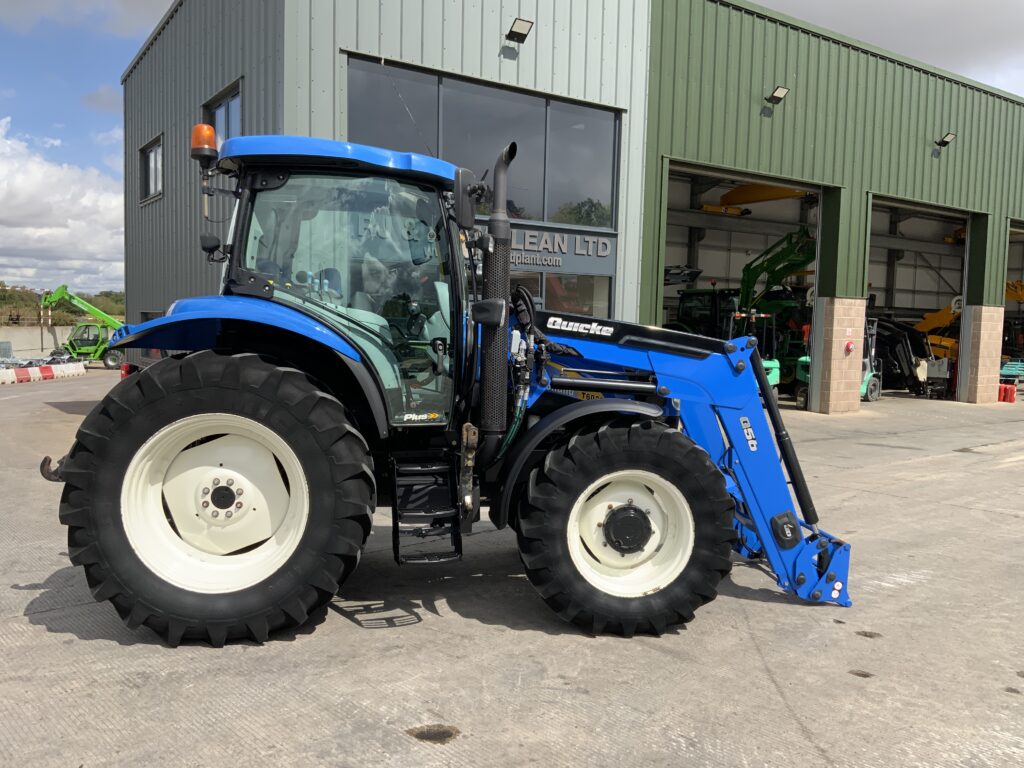 New Holland T6020 Tractor (ST27364)