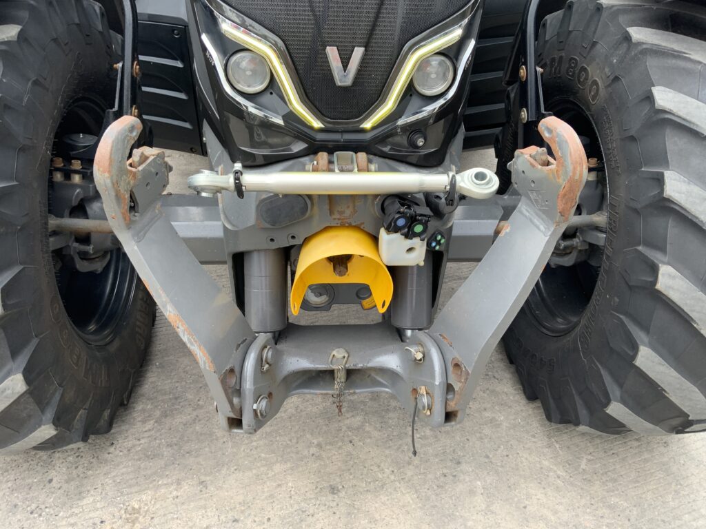 Valtra N175 Direct Tractor (ST26884)