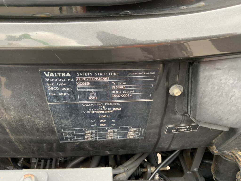 Valtra N175 Direct Tractor (ST26884)