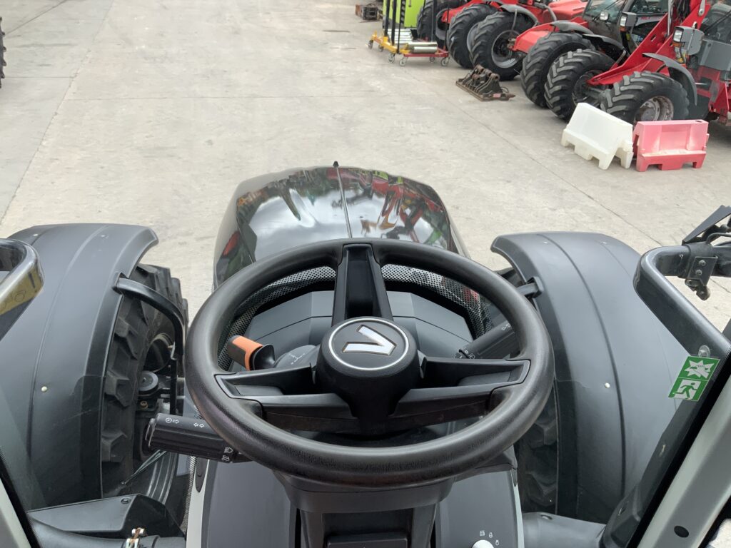 Valtra N175 Direct Tractor (ST26884)