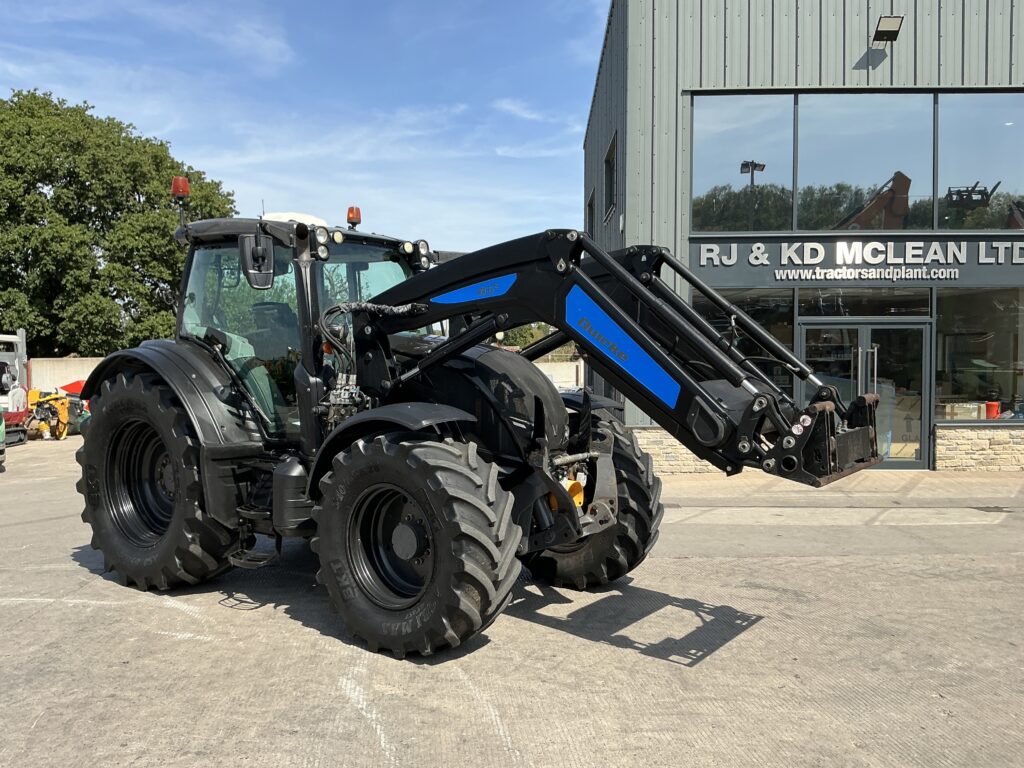 Valtra N174 Unlimited Tractor (ST27280)