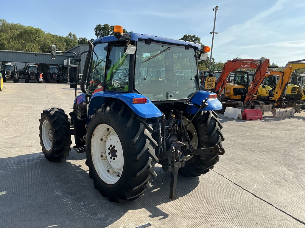 New Holland TN80F Narrow Super Steer Tractor (ST26561)