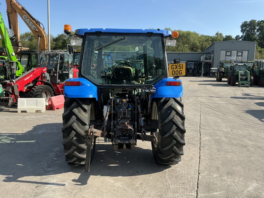 New Holland TN80F Narrow Super Steer Tractor (ST26561)