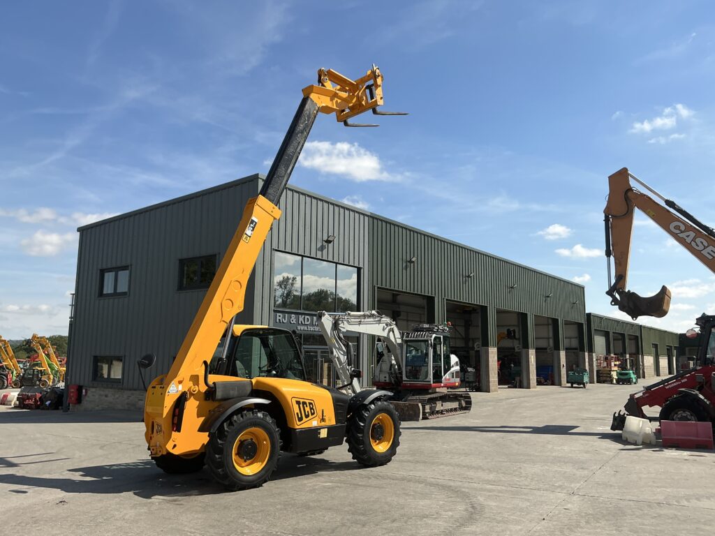 JCB 541-70 Telehandler (ST25933)