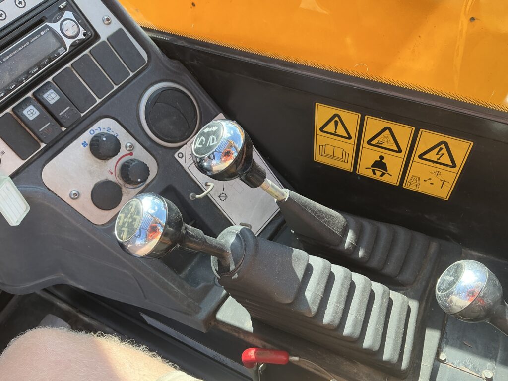 JCB 541-70 Telehandler (ST25933)
