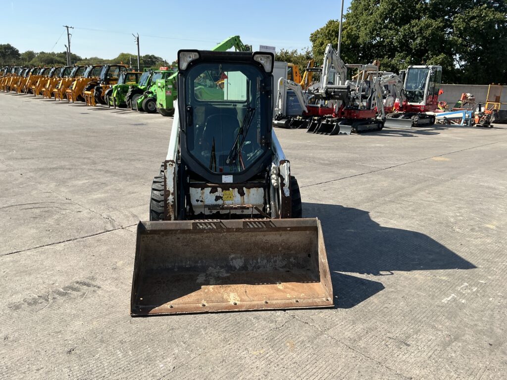 Bobcat S450 Wheeled Skid Steer (ST27340)