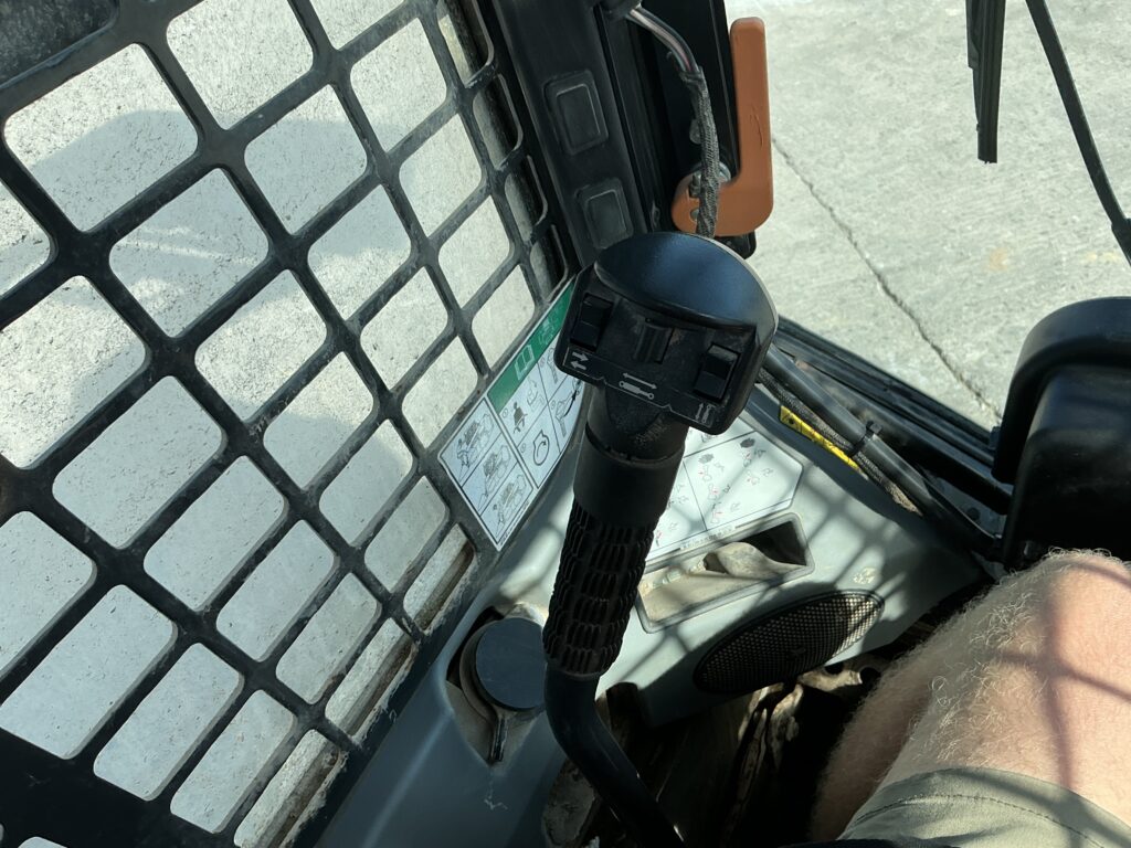Bobcat S450 Wheeled Skid Steer (ST27340)