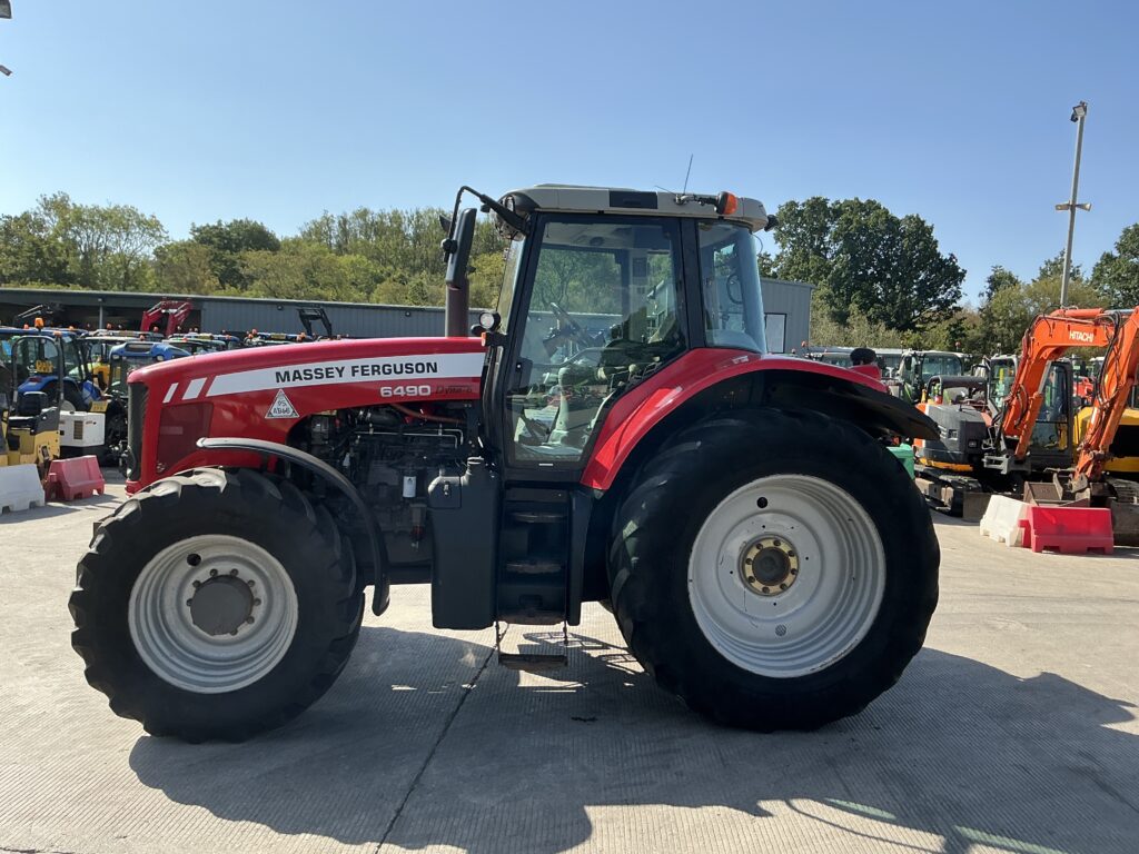 Massey Ferguson 6490 Dyna6 Tractor (ST26780)