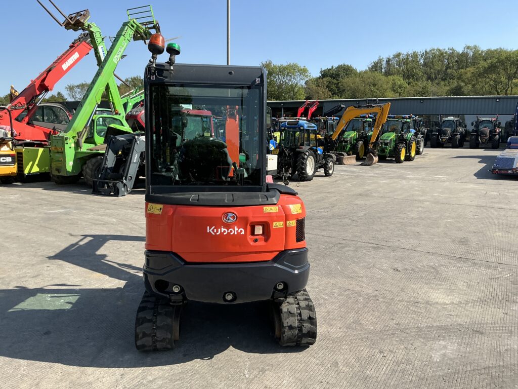 Kubota KX030-4 Digger (ST27332)