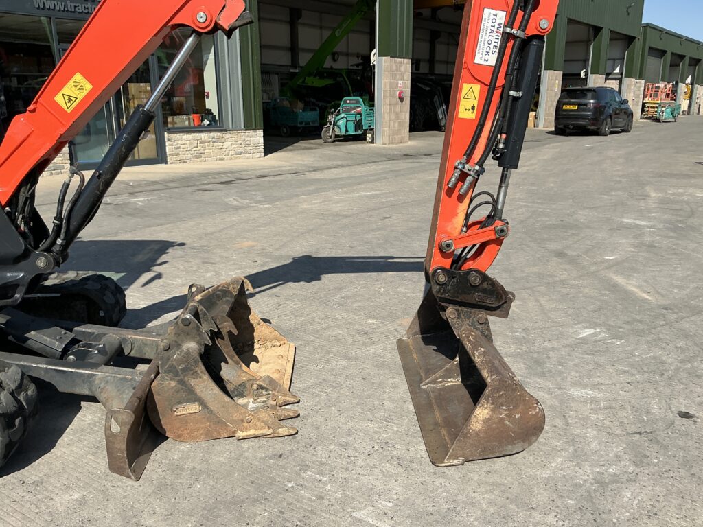 Kubota KX030-4 Digger (ST27332)