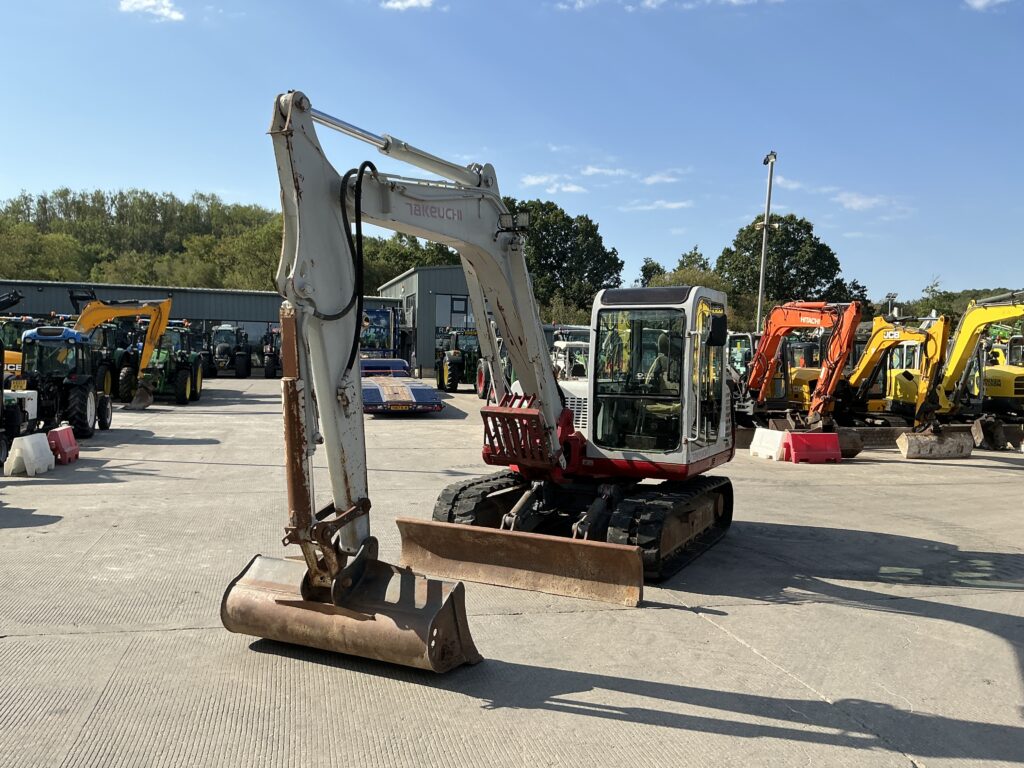 Takeuchi TB175 Digger (ST27448)