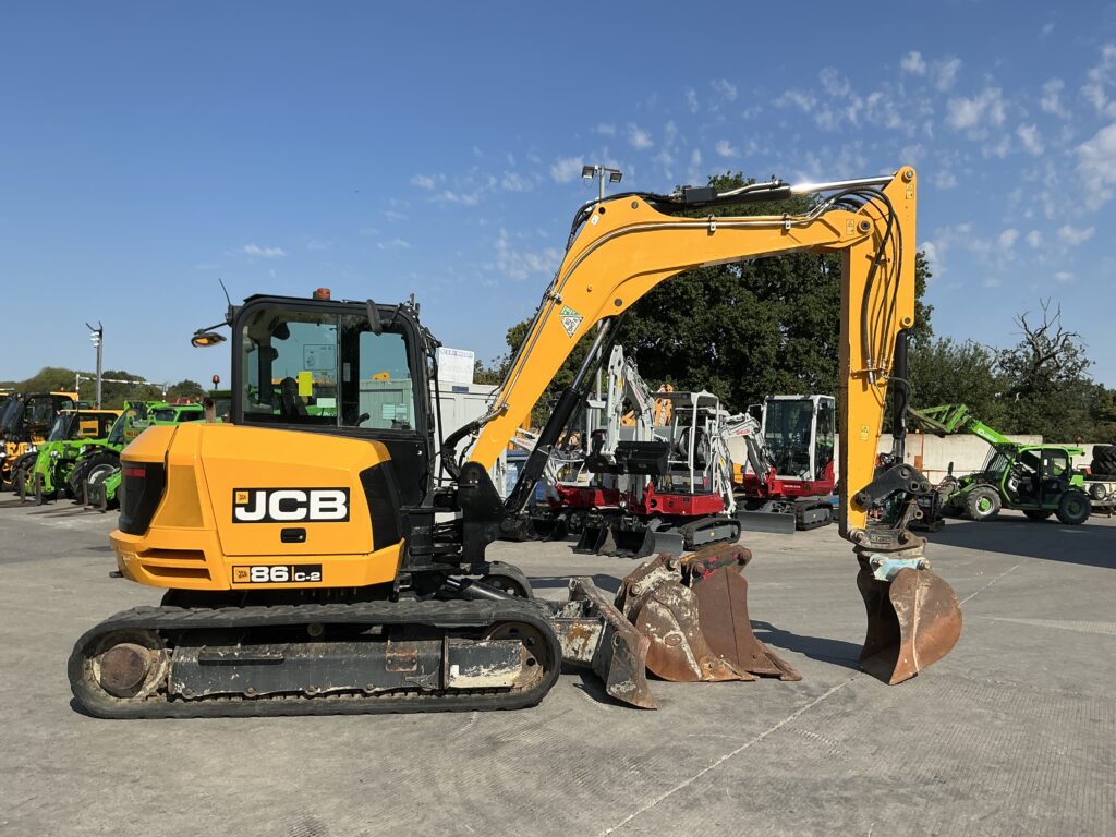 JCB 86C-2 Digger (ST26175)