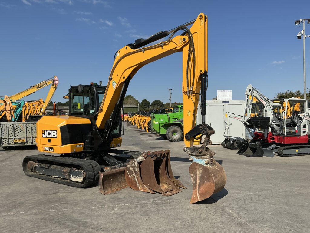 JCB 86C-2 Digger (ST26175)
