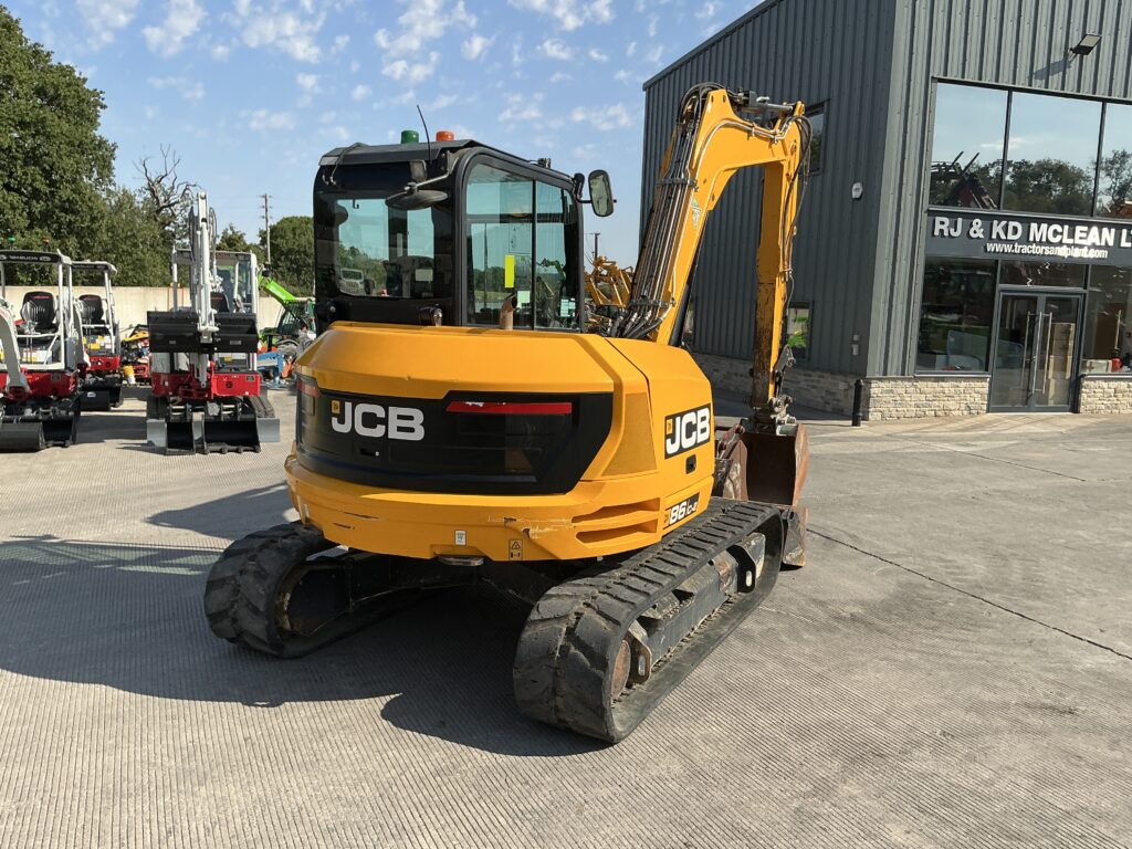 JCB 86C-2 Digger (ST26175)