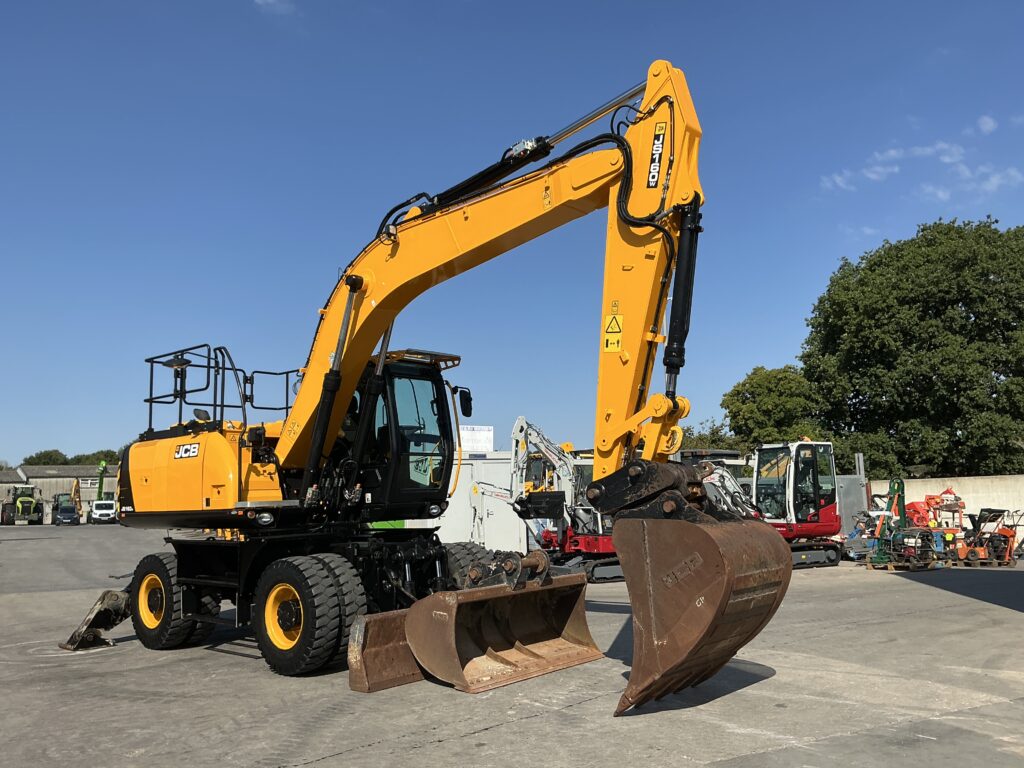 JCB JS160 W Wheeled Excavator (ST27415)