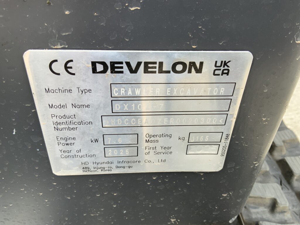 Develon DX10Z Micro Digger (ST27382)