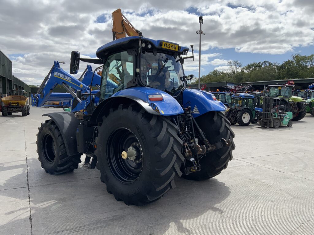 New Holland T7.245 Auto Command Tractor (ST27339)