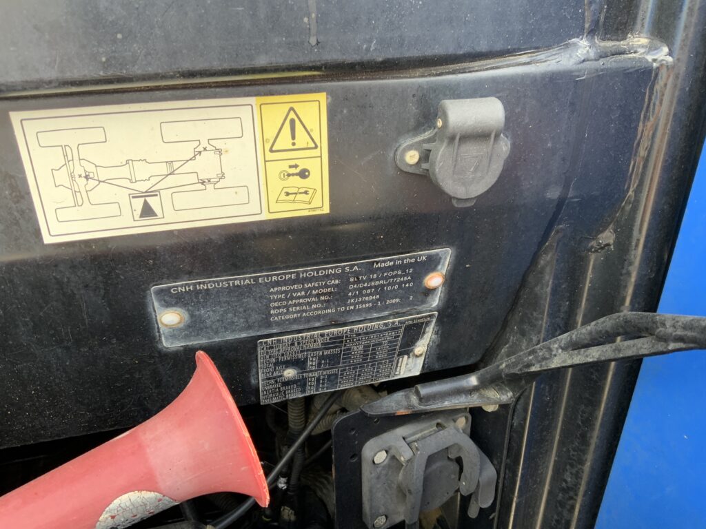 New Holland T7.245 Auto Command Tractor (ST27339)