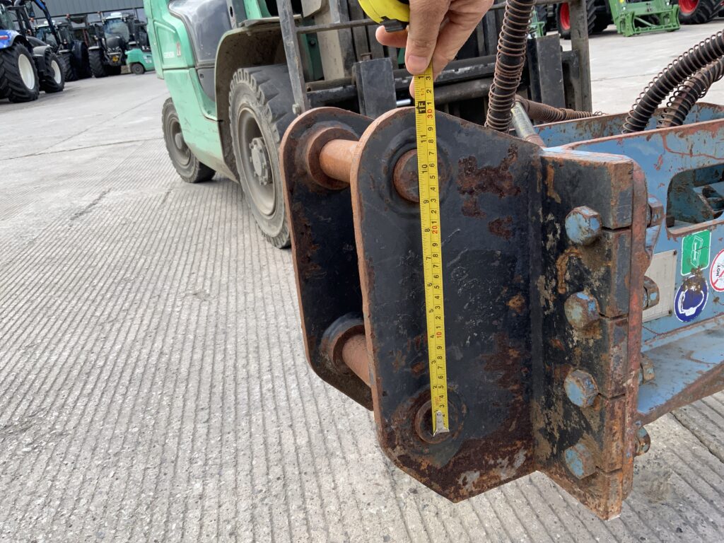 Demo DMB S500 Breaker
