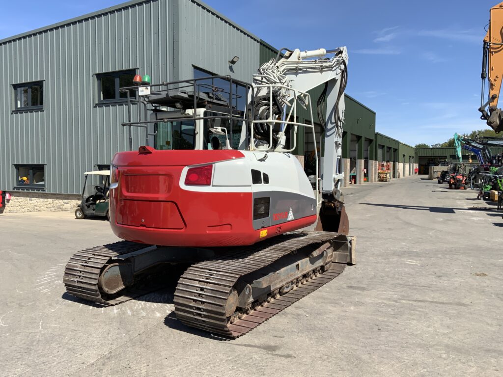 Takeuchi TB2150R Digger (ST27381)