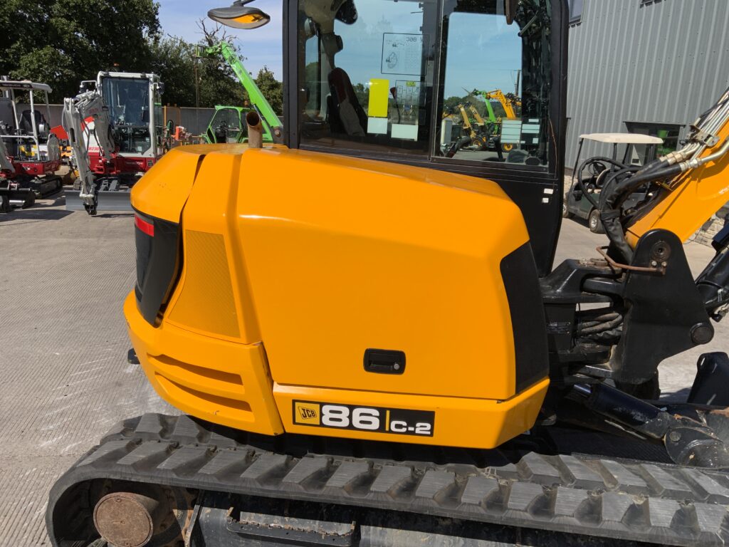 JCB 86C-2 Digger (ST26178)
