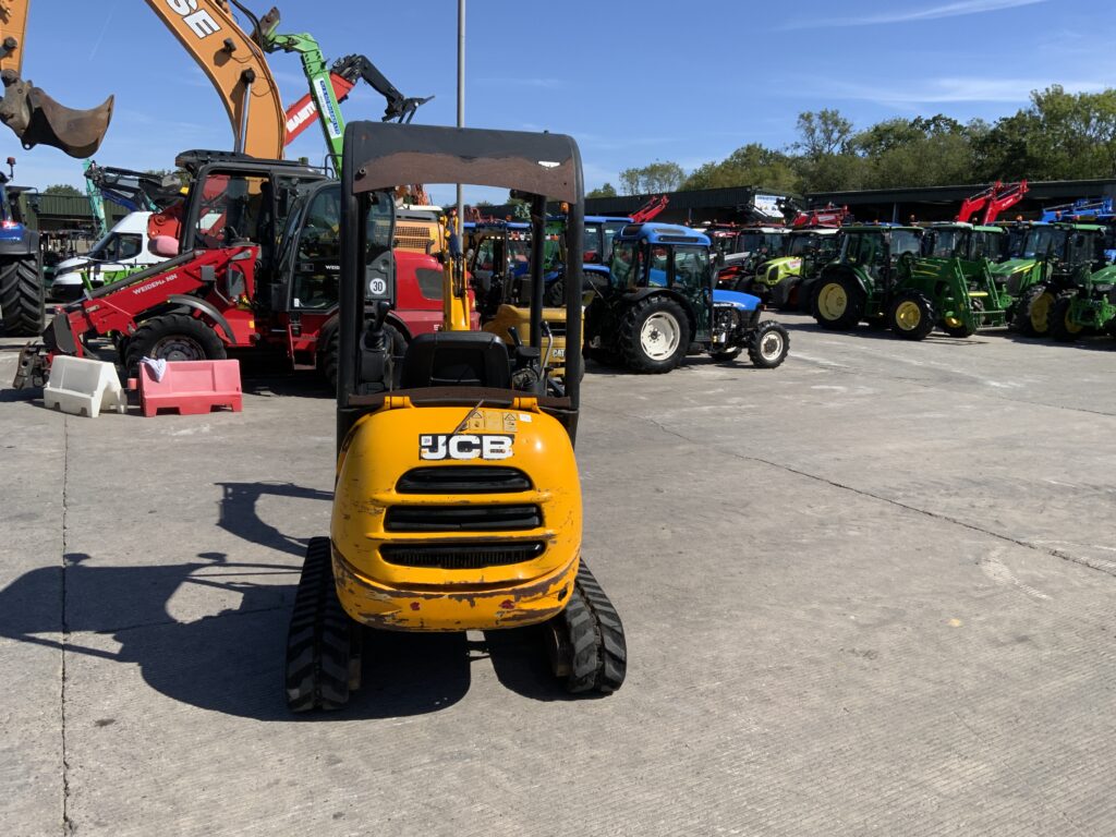 JCB 8018 CTS Digger (ST27380)
