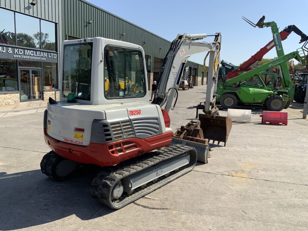 Takeuchi TB250 Digger (ST27449)