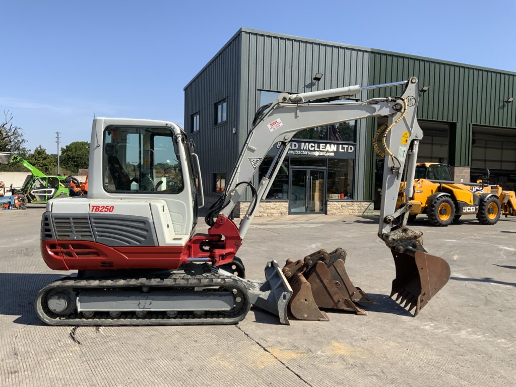 Takeuchi TB250 Digger (ST27449)