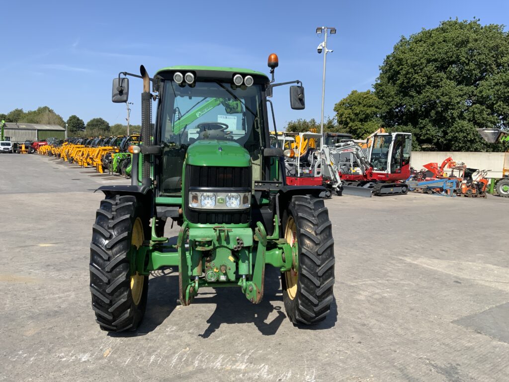 John Deere 6330 Premium Tractor (ST26916)