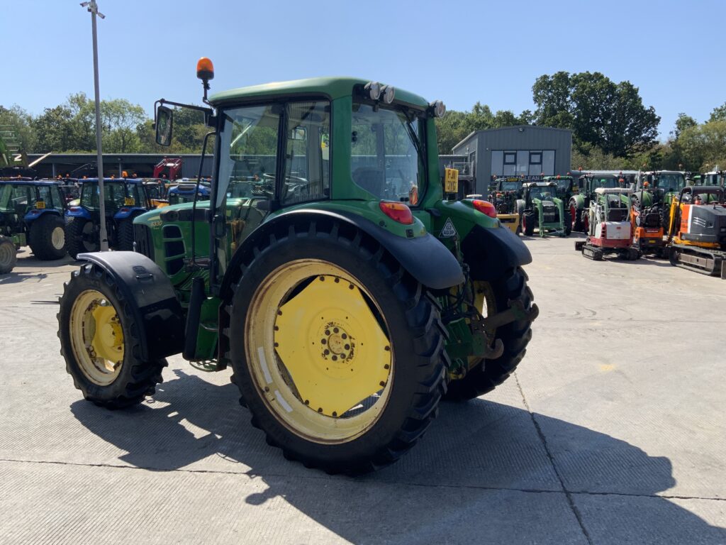John Deere 6330 Premium Tractor (ST26916)