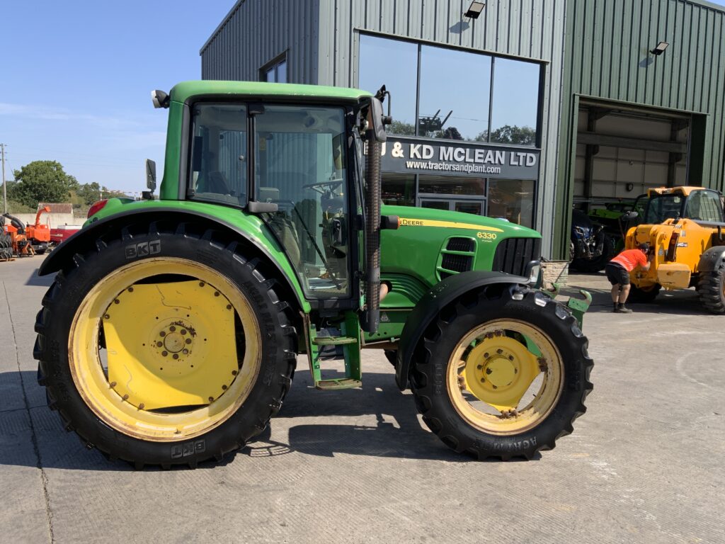 John Deere 6330 Premium Tractor (ST26916)