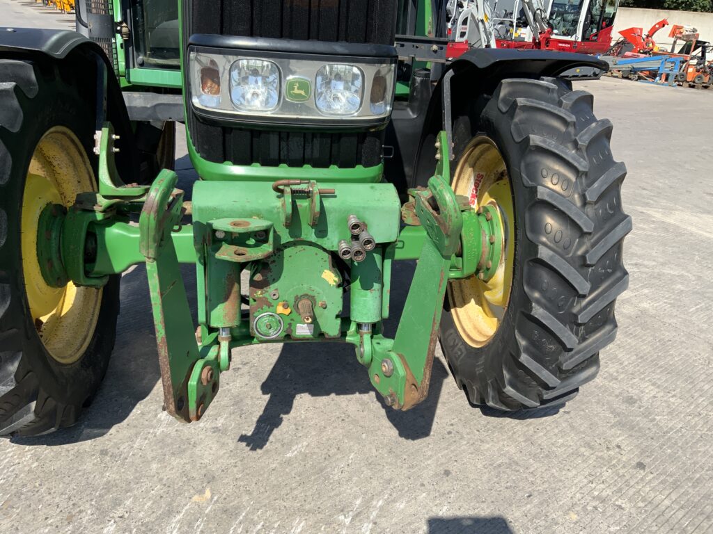 John Deere 6330 Premium Tractor (ST26916)