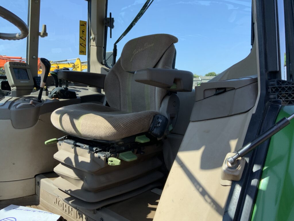 John Deere 6330 Premium Tractor (ST26916)