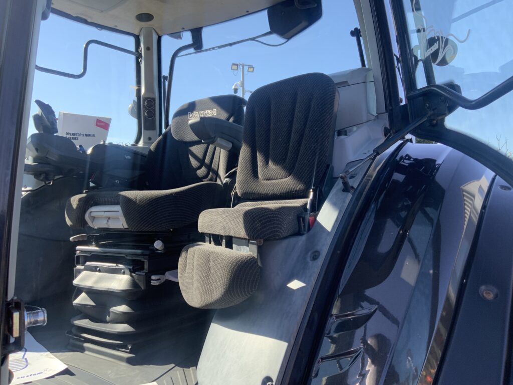 Valtra T194 Versu Unlimited Tractor (ST26337)