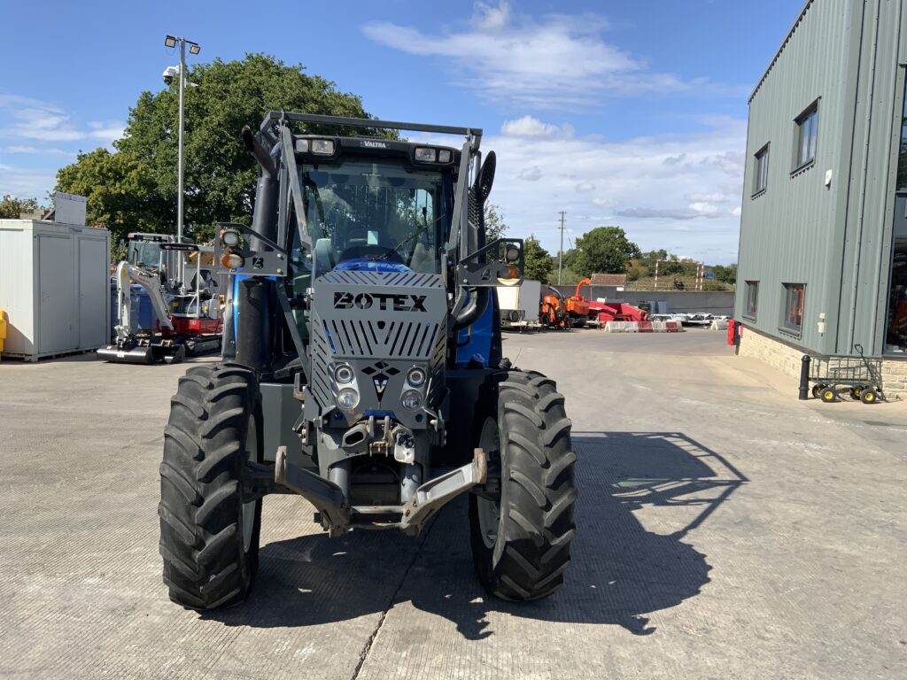Valtra N123 Versu Forestry Tractor (ST27268)