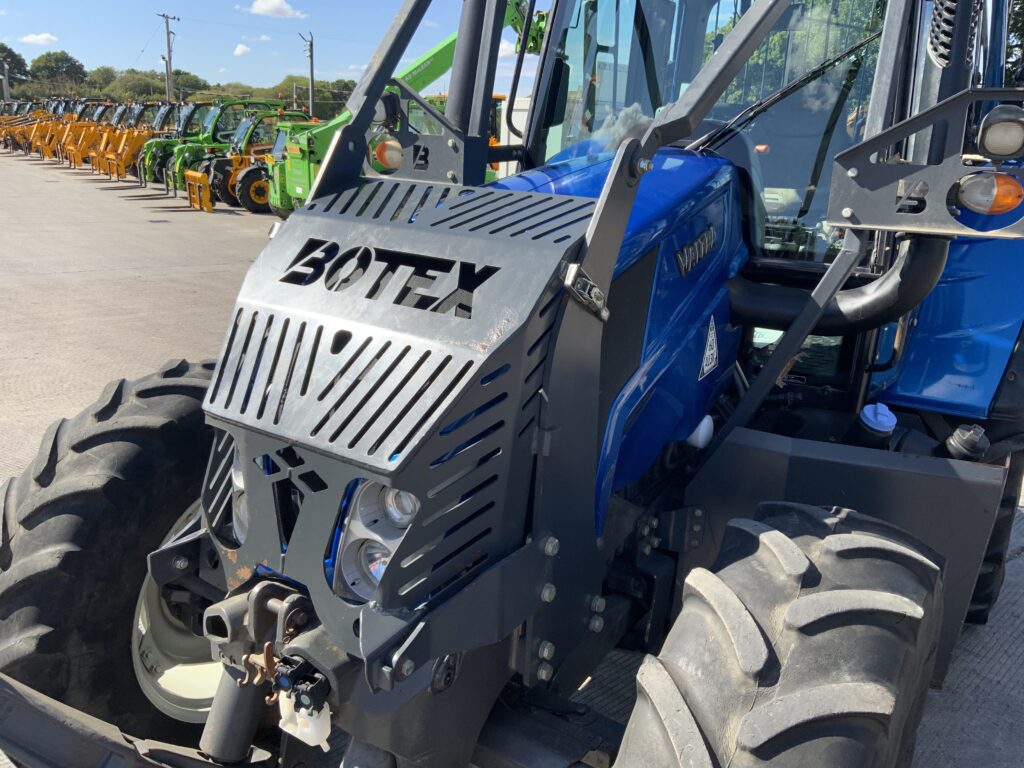 Valtra N123 Versu Forestry Tractor (ST27268)