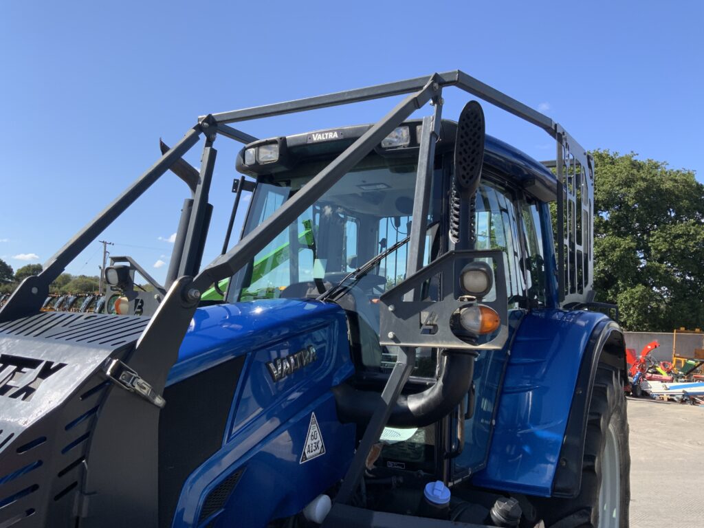 Valtra N123 Versu Forestry Tractor (ST27268)