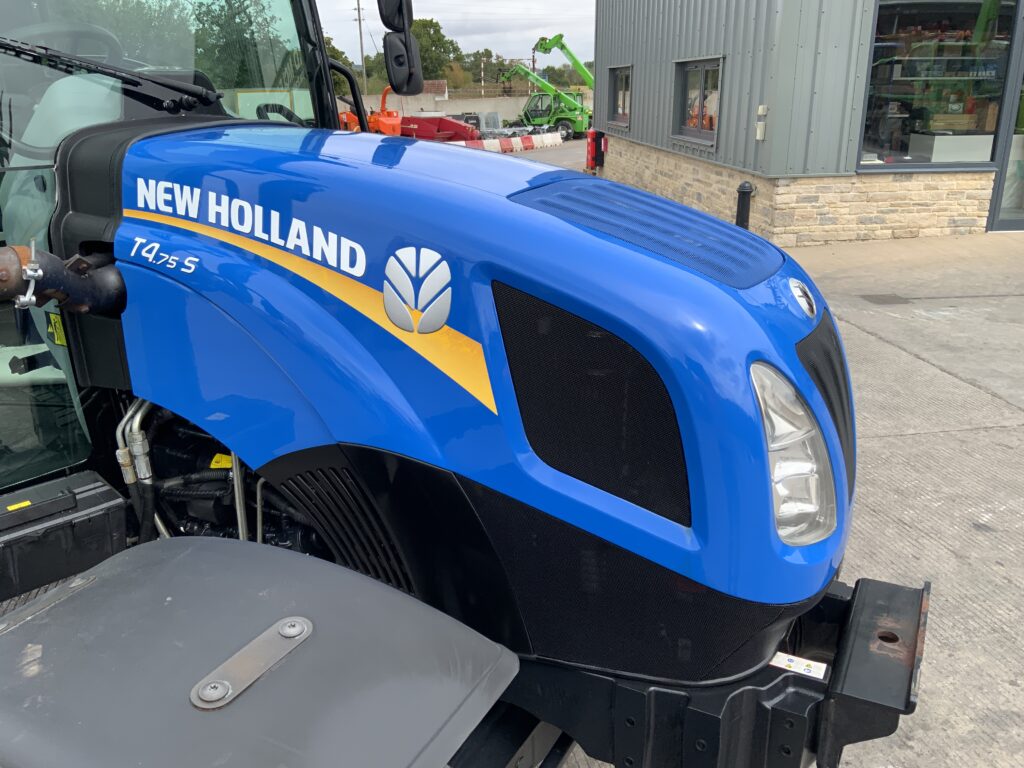 New Holland T4.75S Tractor (ST27393)